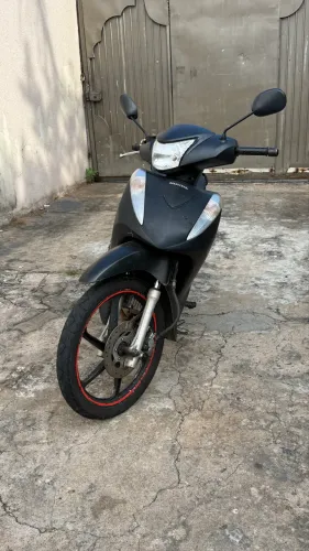 Biz 125 EX 2015