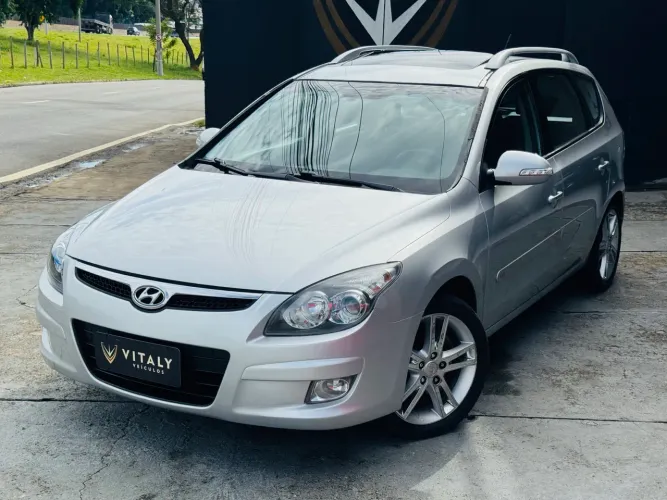 Hyundai I30CW 2.0 16V 145cv Aut. 5P 2011
