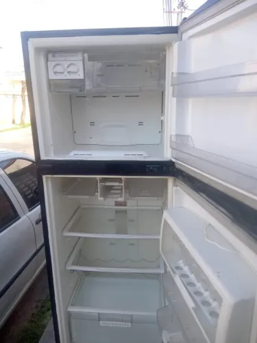 Geladeira Frost Free