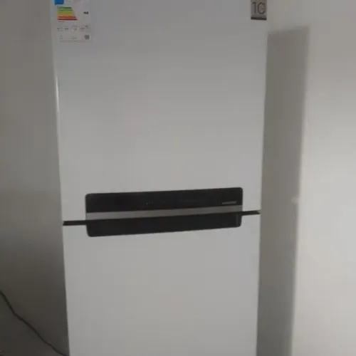 Geladeira Midea 425 litros