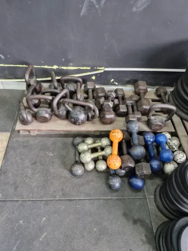 Vendo Materiais de crossfit (mando lista) 