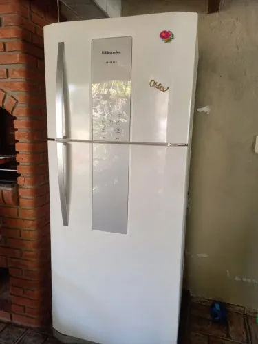 Refrigerador Eletrolux Infinity DF80 553 litros