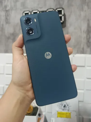 MOTO G06