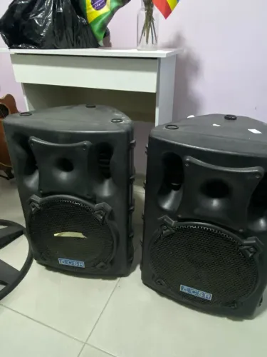 Par de Caixas Ativas CSR 3000a 200W / falantes 12?