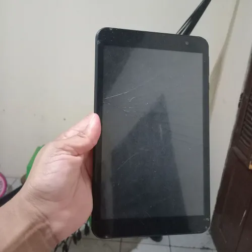 Tablet pra retirar peças 