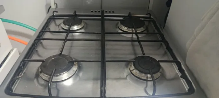FOGÃO 4 BOCAS PARA GÁS ENCANADO
