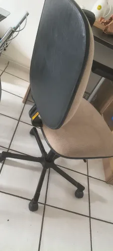 Cadeira giratória escritório