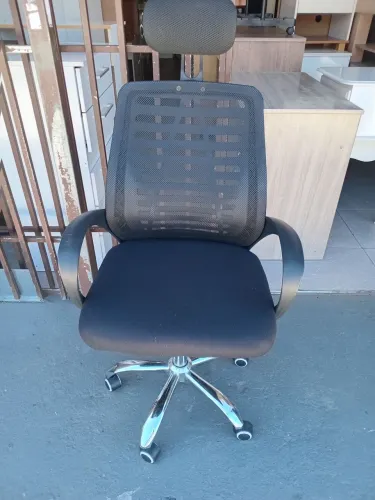 Cadeira para computador, semi nova.(Entrego)
