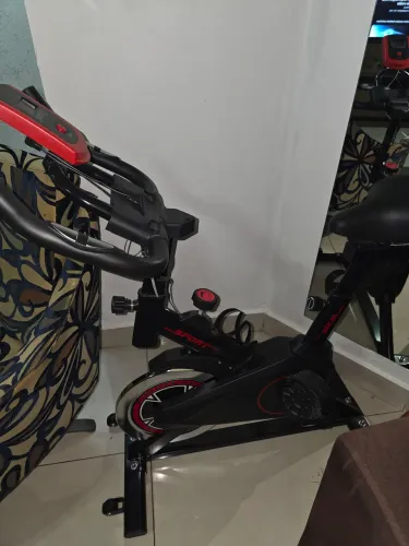 Bicicleta ergometrica nova