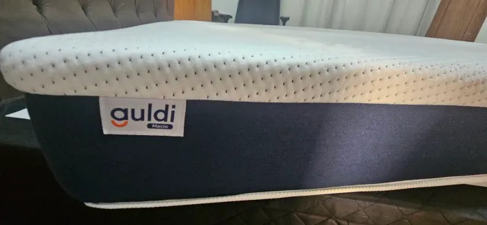 Colchão Casal Guldi Macio - Molas Ensacadas 