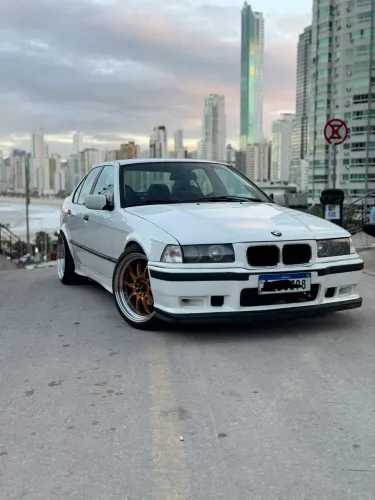 BMW 328I /IA (modelo Antigo) 1996