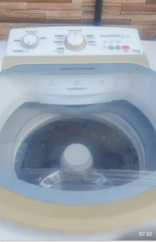 MÁQUINAS DE LAVAR BRASTEMP MUITO NOVA MODELO NOVO DOU GARANTIA DE 3 MESES FAÇO A ENTREGA