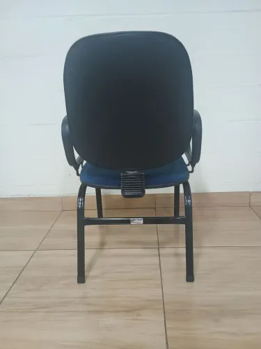 7 Cadeiras confort spider /com braço (valor por unidade 290)