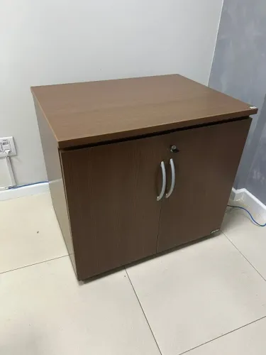 Armario escritorio 80x80 com chave
