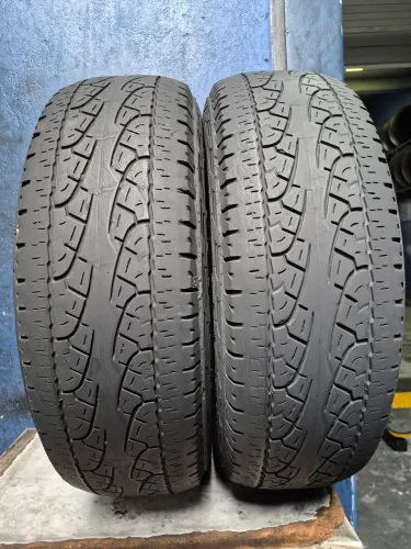 Par de pneus 225/65r17 pirelli 