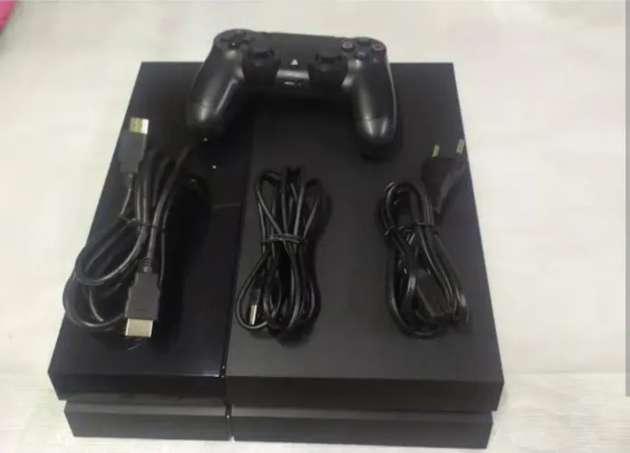 Ps4 fat 1 controle todos os cabos na versão pra desbloqueio