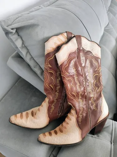 bota country feminina estilo texana/western, tamanho 39 em couro legítimo