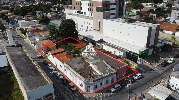 Área de esquina na Rua Barão de Melgaço ao lado do P.A. da UNIMED, Cuiabá-MT