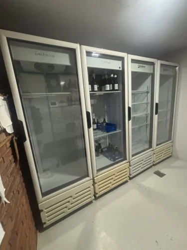 Expositora refrigerada Imbera 453 litros