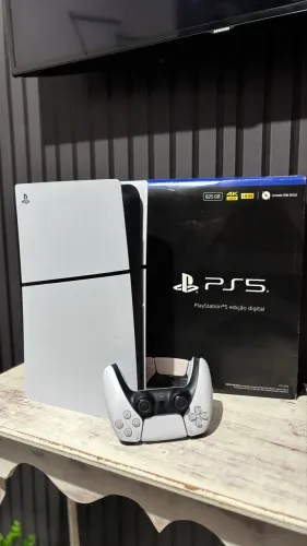 PlayStation 5 Slim Digital 825GB + Caixa + Controle Original