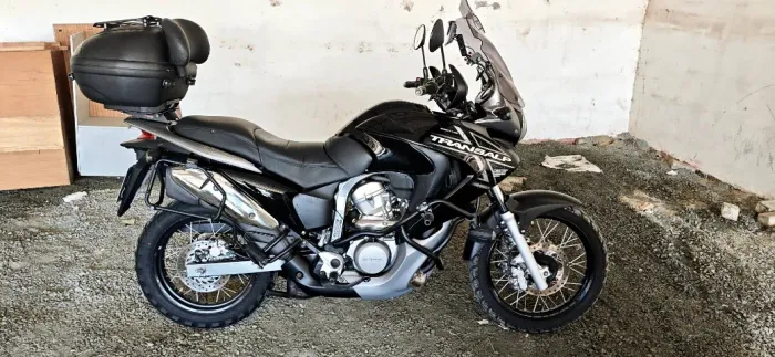 Moto top , baixa km , troco por menor valor , aceita proposta 