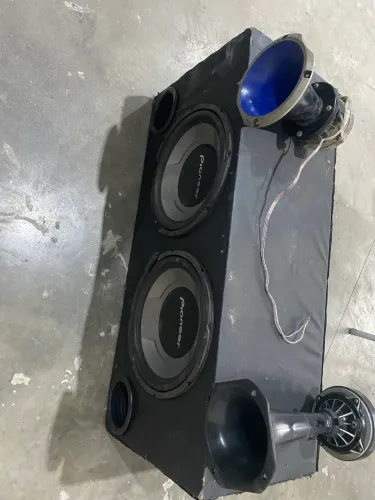 Som automotivo