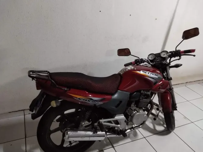 CBX 200 Strada