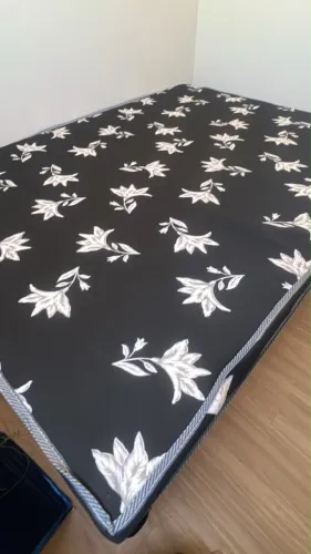 Cama box casal