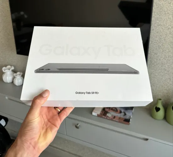Tablet Tab S9 FE + Impecável