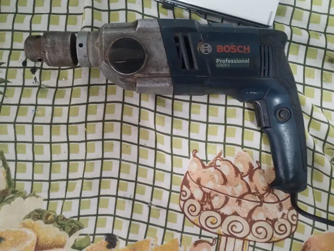 Furadeira de Impacto Bosch Professional GSB 20-2 (Modelo com Fio)