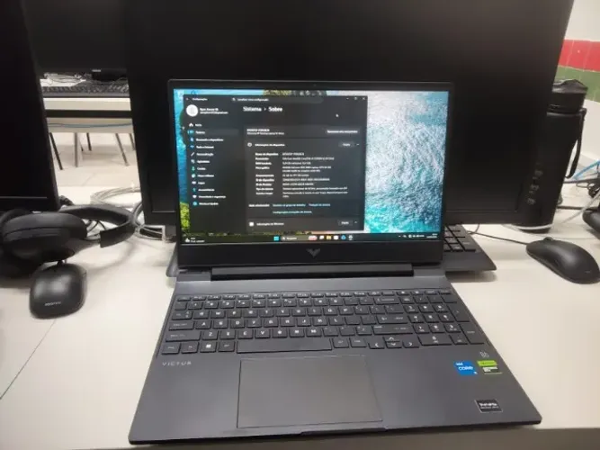 Notebook Gamer HP Victus 15 | i5-12500H | RTX 4060 8GB | 16GB RAM | SSD 512GB | 144Hz + Ba