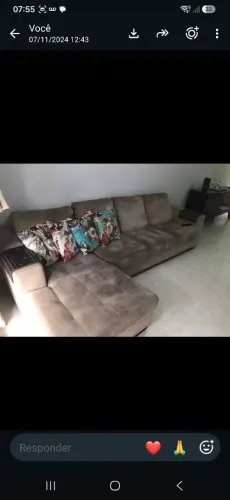 Sofá com chaise - 4 lugares -2,70 m - Ótimo estado