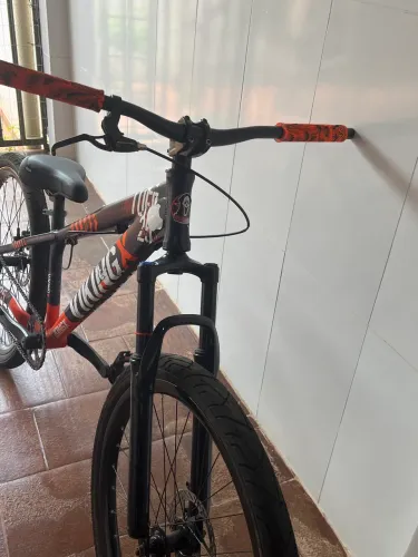 Vendo bicicleta Viking X tuff 25