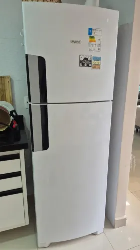 Geladeira Consul Frost Free Duplex Branca (Com Puxador Preto) - Impecável!