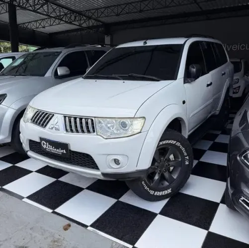 Mitsubishi Pajero Dakar 3.2 4X4 T.i. Dies. 5P Aut. 2013
