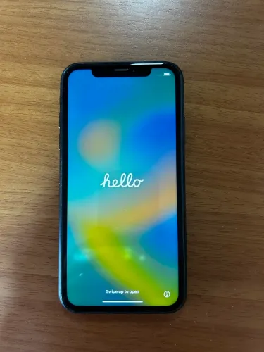 iPhone XR preto 128gb