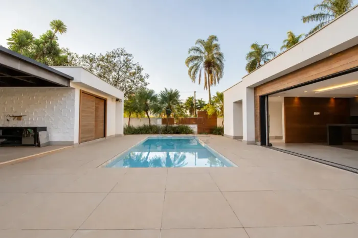 Casa de 507m² com 04 suítes à venda em condomínio - Condomínio Buritis