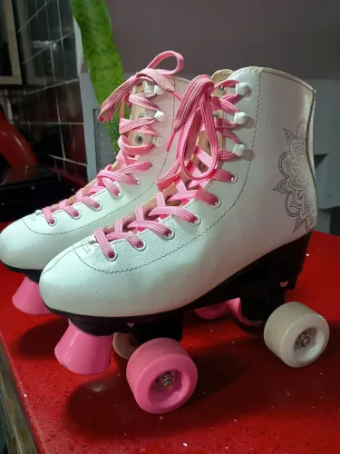 Patins lindo 4 rodas