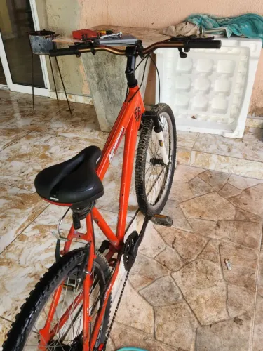 Bicicleta alumínio aro 26