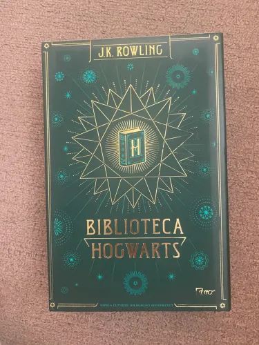 Biblioteca hogwarts coleção