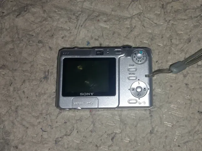 Sony Cybershot DSC W35