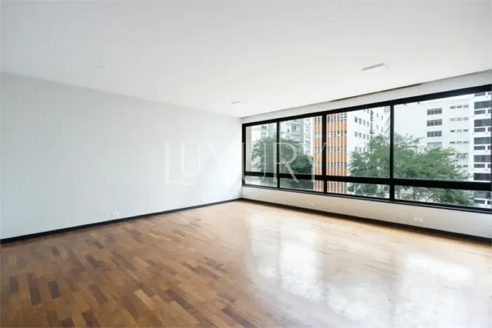 Apartamento à Venda ou para Alugar no Jardim América, 150m², 2 suítes, 1 vaga .