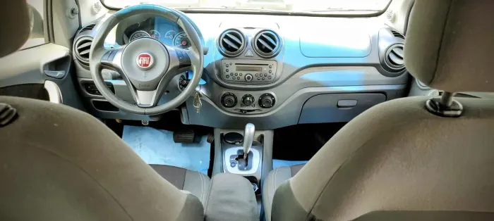 Fiat Palio Essence Dualogic 1.6 Flex 16V 5P 2013