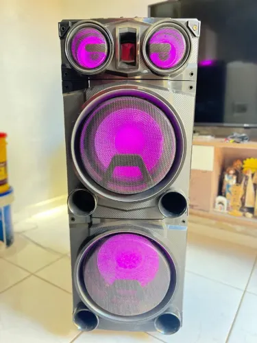 Caixa torre gradiente 1500w