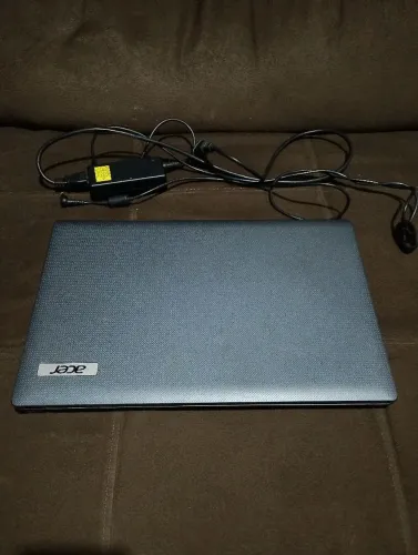 Notebook i3 8GB de RAM