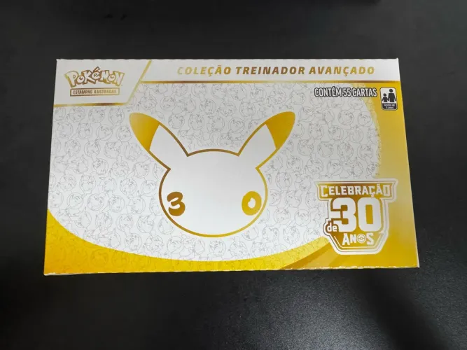 Pokémon 30 anos ETB