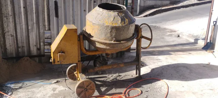 Betoneira CSM 400 litros 