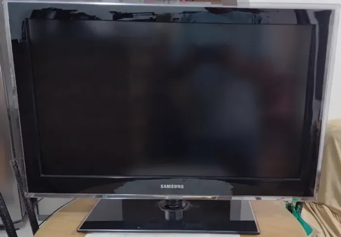 TV SAMSUNG LN32D550K7G (LEIA)