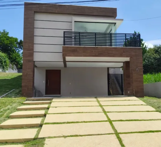 Casa à Venda - Ubatiba, Maricá