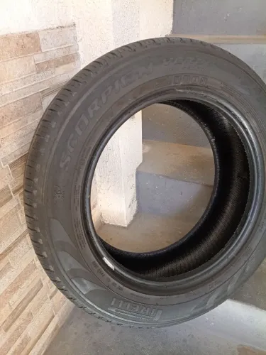 Pneu da Fiat Toro 225/60 R17